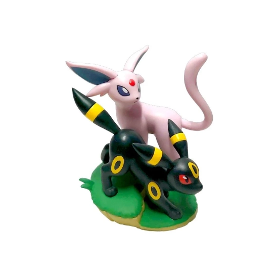 Pokémon TCG: Prismatic Evolutions Premium Figure Collection